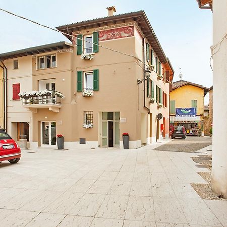 La Bellavita Del Garda Luxury Apartments San Felice del Benaco Eksteriør bilde